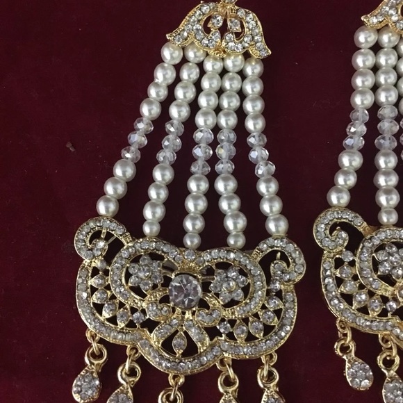 Jhomar style Earrings - Picture 5 of 8